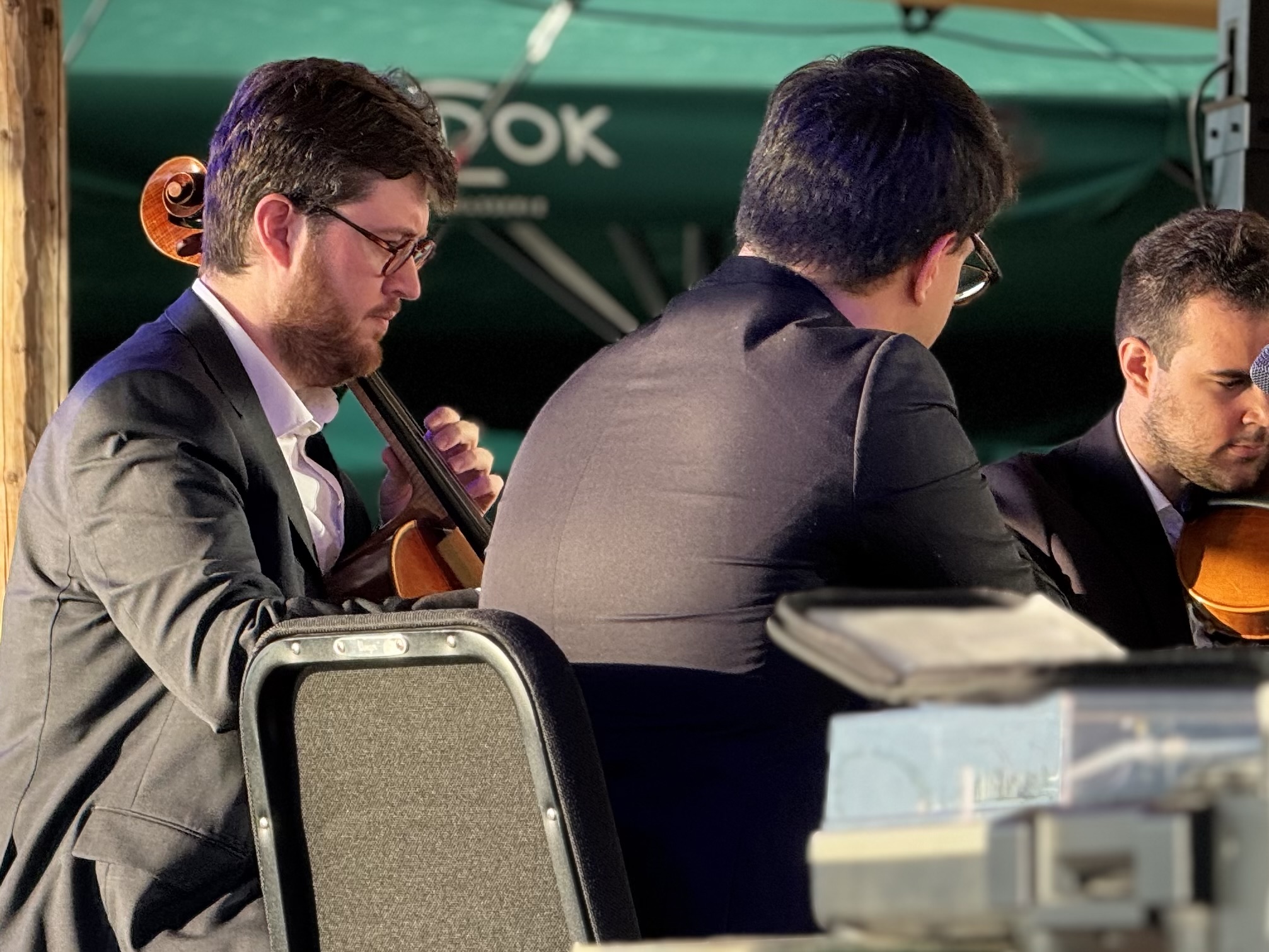 Terrasconcert aan het IJ: je zomeravond met uitzicht en een strijkkwartet
